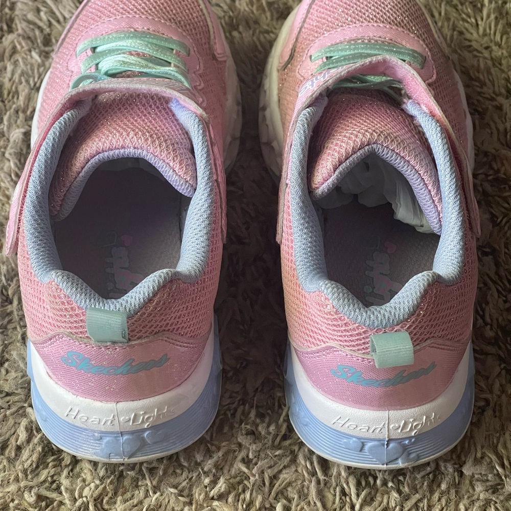 Skecher 3 (Kids Girl) - Picture 3 of 5